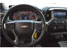 Vehicle Thumb #24