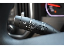 Vehicle Thumb #28