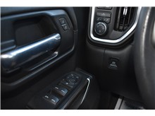 Vehicle Thumb #31