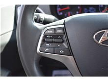 Vehicle Thumb #25