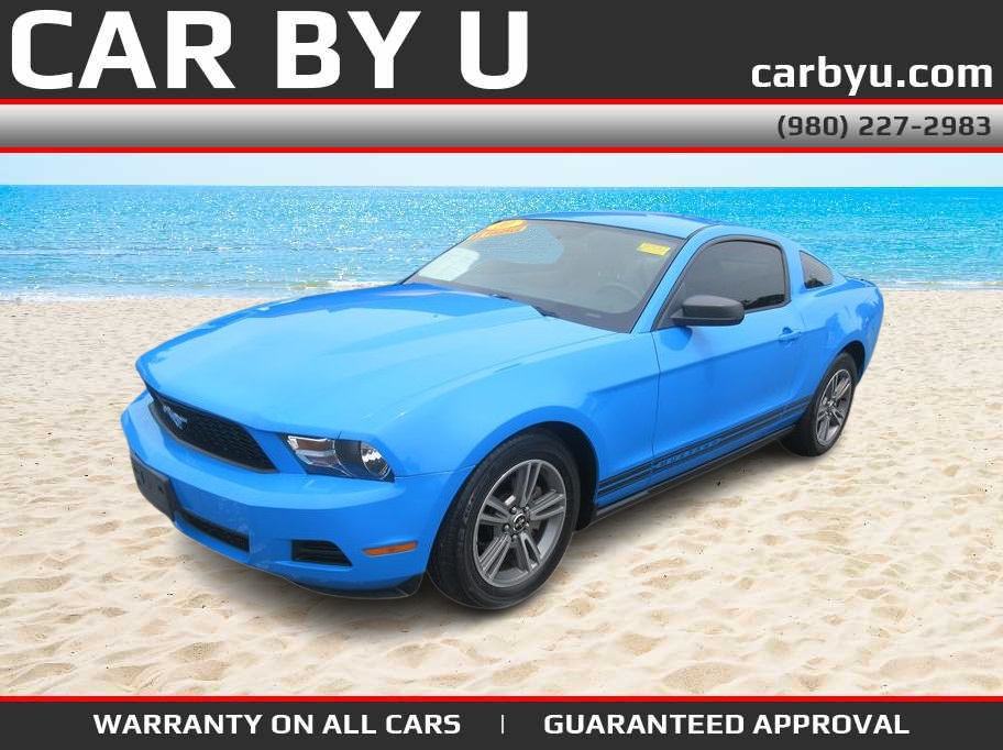 2010 Ford Mustang from CAR BY U