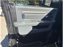 Vehicle Thumb #15