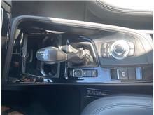 Vehicle Thumb #17
