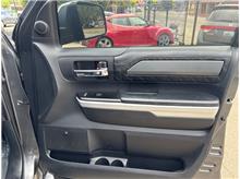 Vehicle Thumb #30