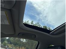 Vehicle Thumb #46