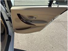 Vehicle Thumb #23