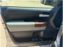 Vehicle Thumb #16