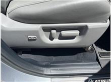 Vehicle Thumb #28