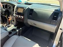 Vehicle Thumb #29