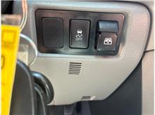 Vehicle Thumb #42