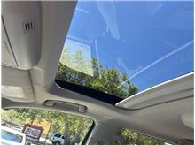 Vehicle Thumb #46