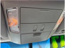 Vehicle Thumb #47