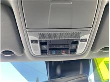 Vehicle Thumb #26