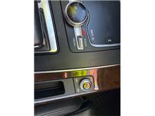 Vehicle Thumb #43