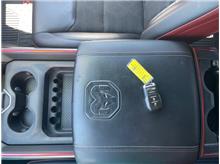 Vehicle Thumb #24