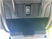Vehicle Thumb #26