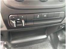 Vehicle Thumb #35