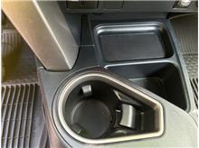 Vehicle Thumb #34