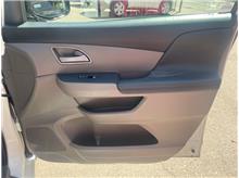 Vehicle Thumb #15