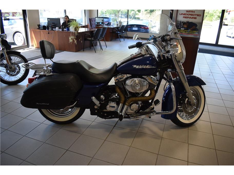 2006 Harley Davidson Road King Custom from United Auto Group