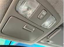 Vehicle Thumb #38