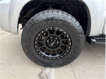 Vehicle Thumb #42