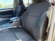 Vehicle Thumb #26
