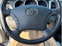 Vehicle Thumb #28