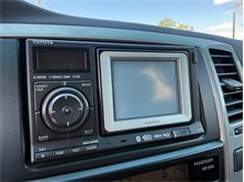 Vehicle Thumb #33