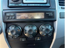 Vehicle Thumb #35