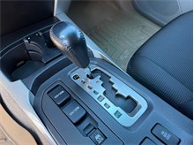 Vehicle Thumb #37