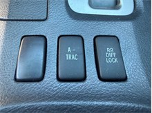 Vehicle Thumb #39