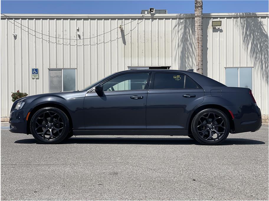 2019 Chrysler 300 from Standard Auto Sales