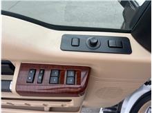 Vehicle Thumb #11