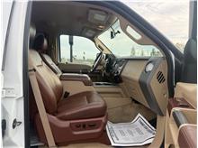 Vehicle Thumb #16