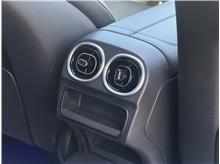 Vehicle Thumb #16