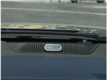 Vehicle Thumb #18