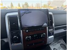 Vehicle Thumb #19