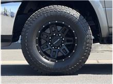 Vehicle Thumb #22