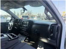 Vehicle Thumb #15