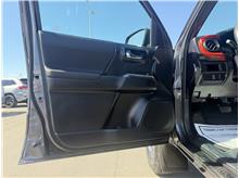 Vehicle Thumb #11