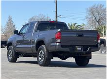 Vehicle Thumb #9