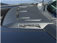 Vehicle Thumb #28