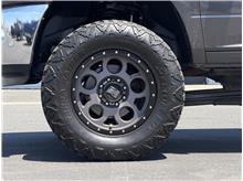 Vehicle Thumb #19