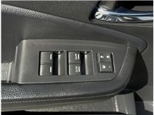 Vehicle Thumb #12