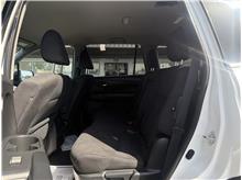 Vehicle Thumb #15