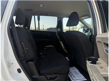 Vehicle Thumb #17