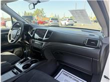 Vehicle Thumb #19