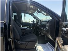 Vehicle Thumb #17