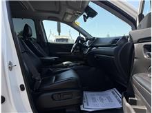 Vehicle Thumb #21